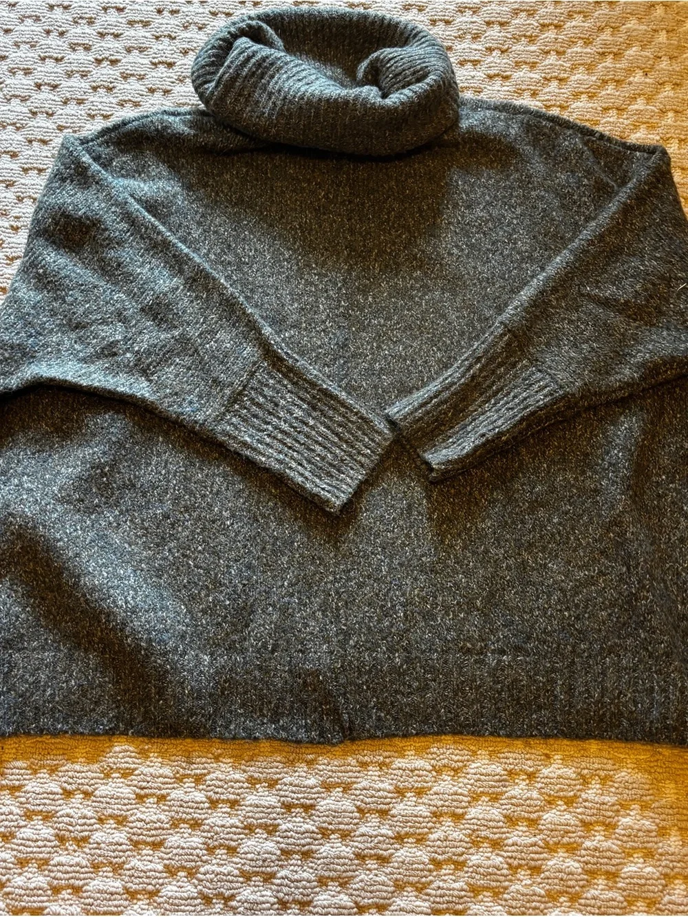Ruby Moon Moss Green Cowl Neck Knit Sweater. Size L